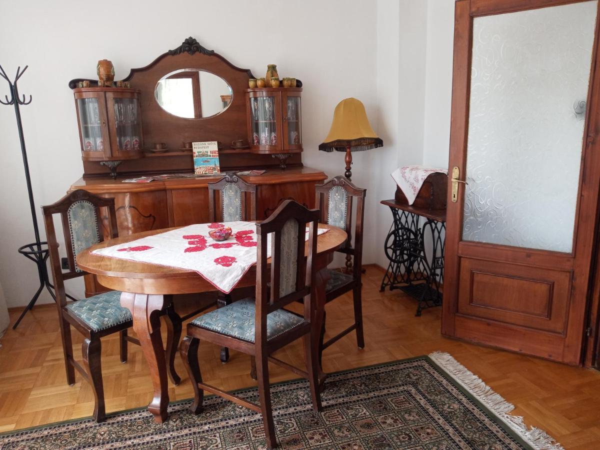 Luxury Eagle Apartman Boedapest Buitenkant foto