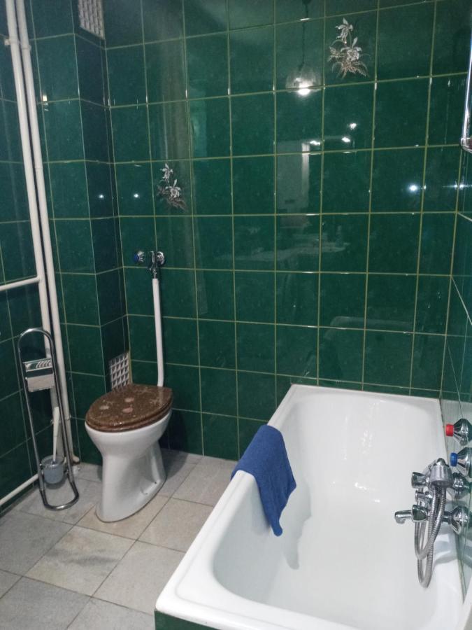 Luxury Eagle Apartman Boedapest Buitenkant foto